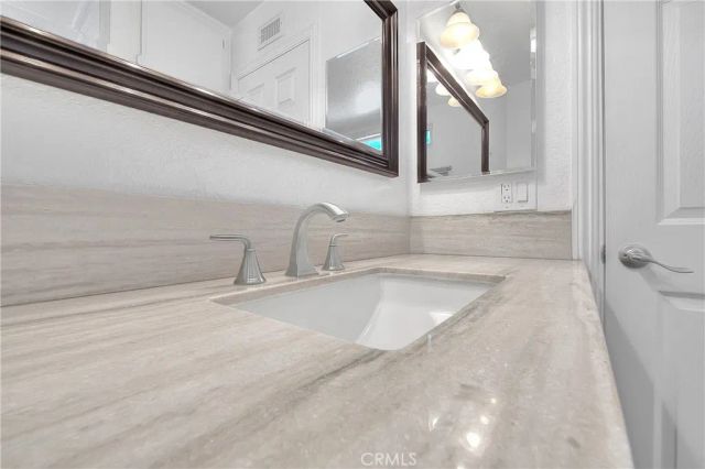 937 Brandywine, Corona, CA 92880