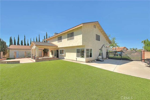 937 Brandywine, Corona, CA 92880