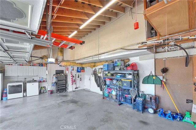 937 Brandywine, Corona, CA 92880