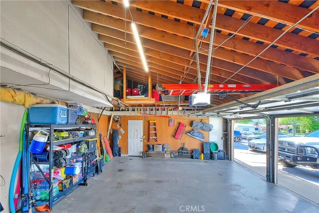 937 Brandywine, Corona, CA 92880