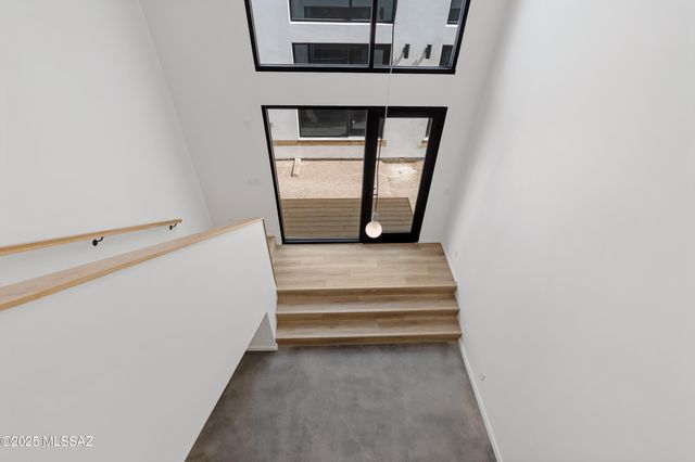 32 W 18th Street, Tucson, AZ 85701