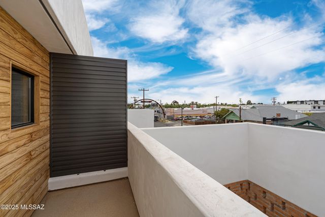 32 W 18th Street, Tucson, AZ 85701