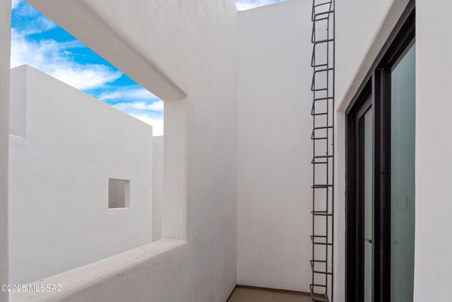 32 W 18th Street, Tucson, AZ 85701