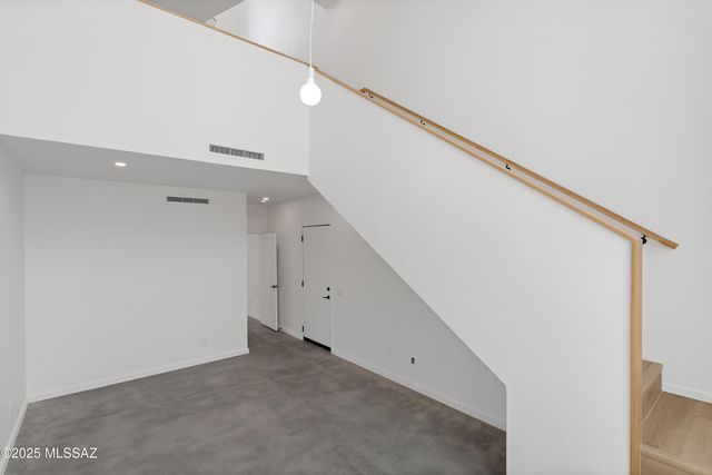 32 W 18th Street, Tucson, AZ 85701