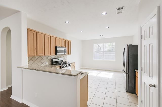 17906 Magenta Springs Drive, Humble, TX 77346