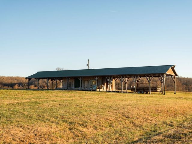 6415 Pinewood Rd, Nunnelly, TN 37137