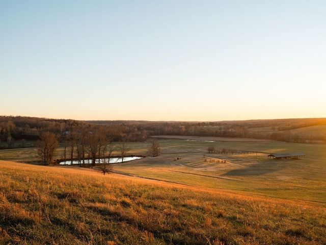 6415 Pinewood Rd, Nunnelly, TN 37137