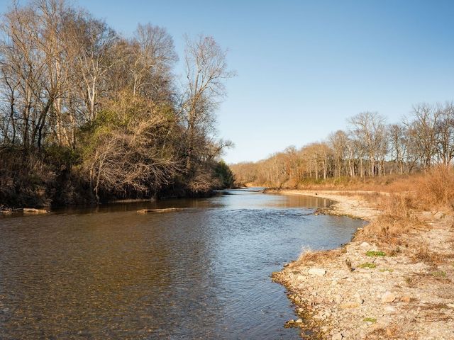6415 Pinewood Rd, Nunnelly, TN 37137