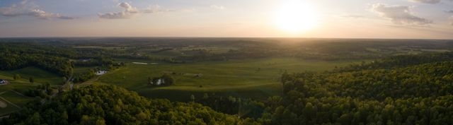 6415 Pinewood Rd, Nunnelly, TN 37137