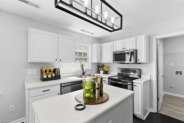 1801 Antler Court, Greensboro, NC 27406