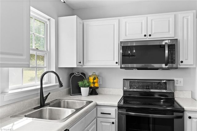 1801 Antler Court, Greensboro, NC 27406