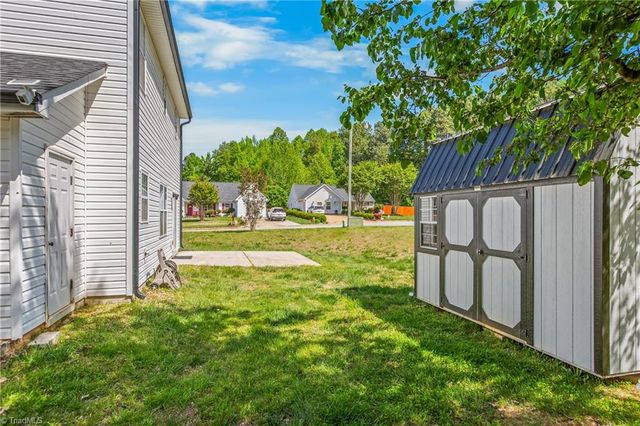 1801 Antler Court, Greensboro, NC 27406