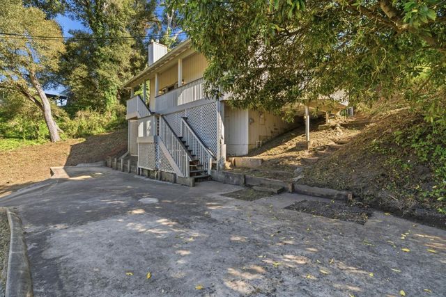 740 Loma Prieta Drive, Aptos, CA 95003