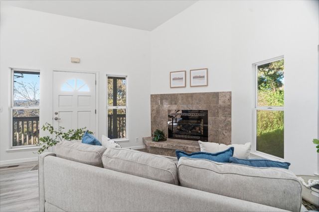 740 Loma Prieta Drive, Aptos, CA 95003