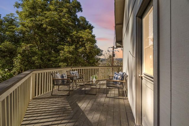 740 Loma Prieta Drive, Aptos, CA 95003