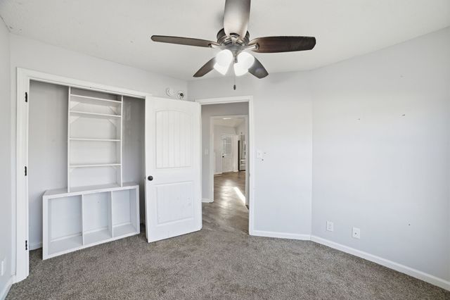 1391 Constitution Dr, Clarksville, TN 37042