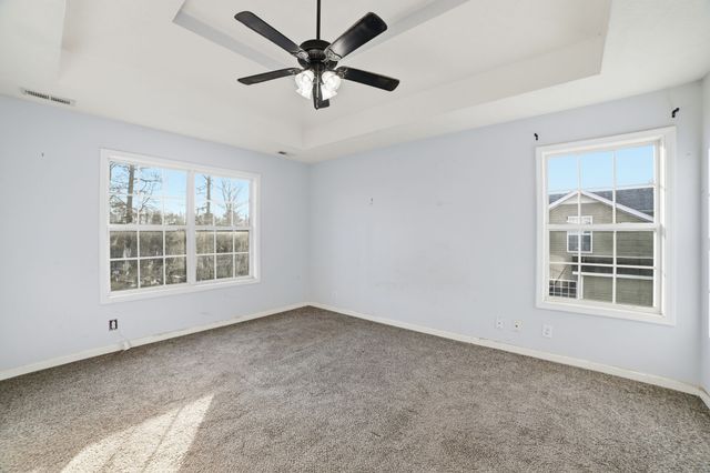 1391 Constitution Dr, Clarksville, TN 37042