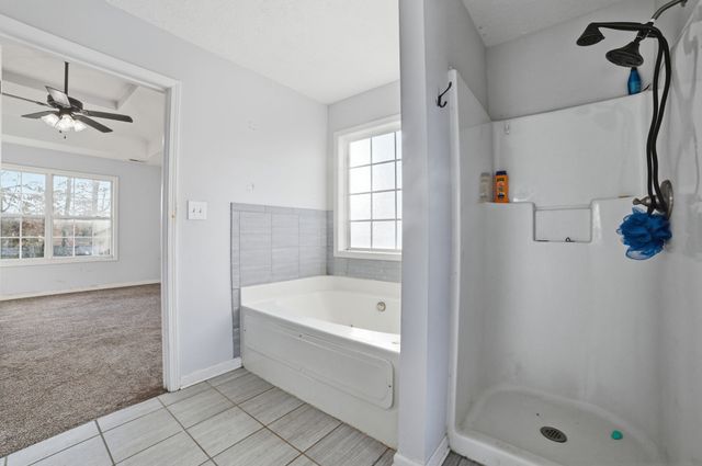 1391 Constitution Dr, Clarksville, TN 37042