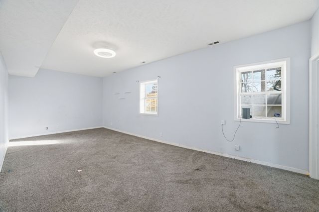 1391 Constitution Dr, Clarksville, TN 37042