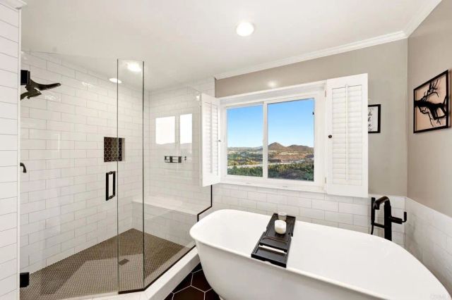 3558 Avenida Amorosa, Escondido, CA 92029