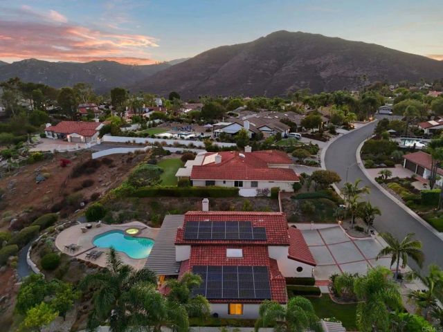 3558 Avenida Amorosa, Escondido, CA 92029