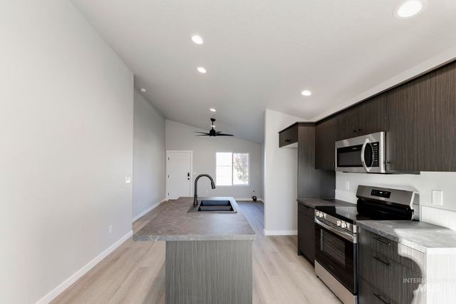 3771 W Maypearl St, Meridian, ID 83642