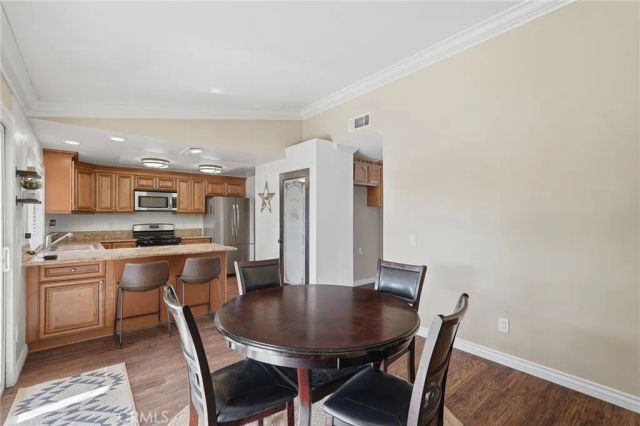 2533 N Glenwood, Rialto, CA 92377