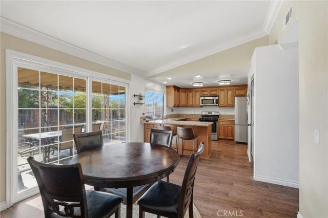 2533 N Glenwood, Rialto, CA 92377