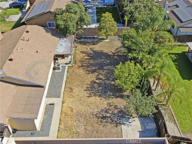 2533 N Glenwood, Rialto, CA 92377
