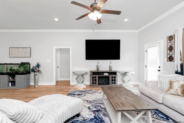 1609 Rangeland Ave, Zachary, LA 70791