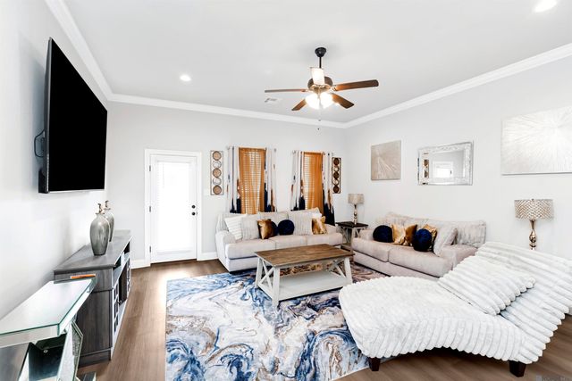 1609 Rangeland Ave, Zachary, LA 70791