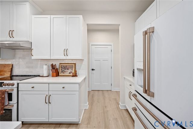 1961 Enon Station Dr, Chester, VA 23836