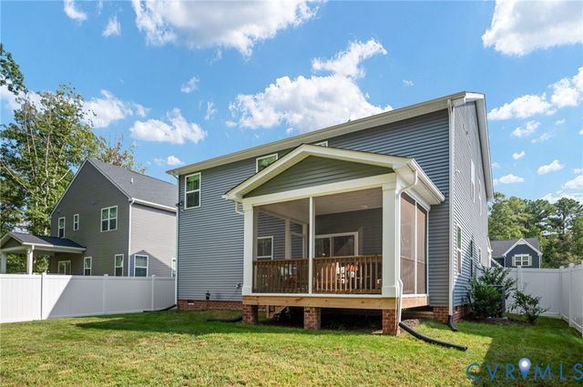 1961 Enon Station Dr, Chester, VA 23836