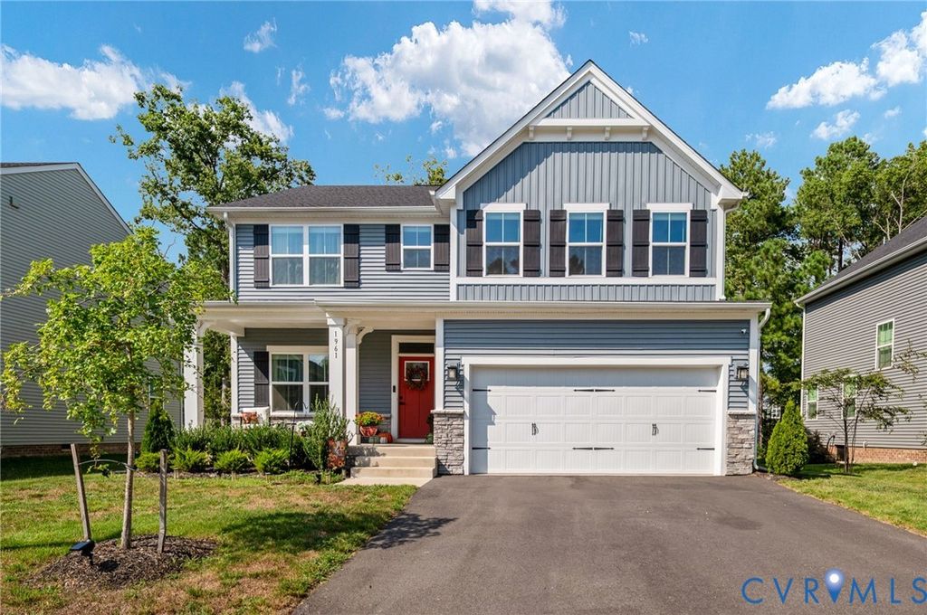1961 Enon Station Dr, Chester, VA 23836
