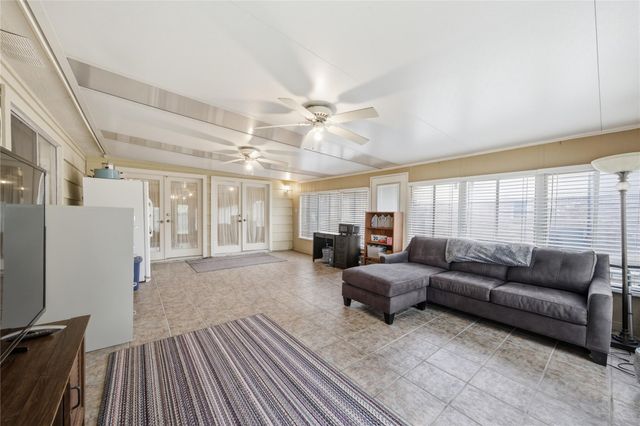 803 Stephen Court Court, Friendswood, TX 77546