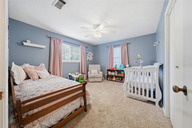 803 Stephen Court Court, Friendswood, TX 77546