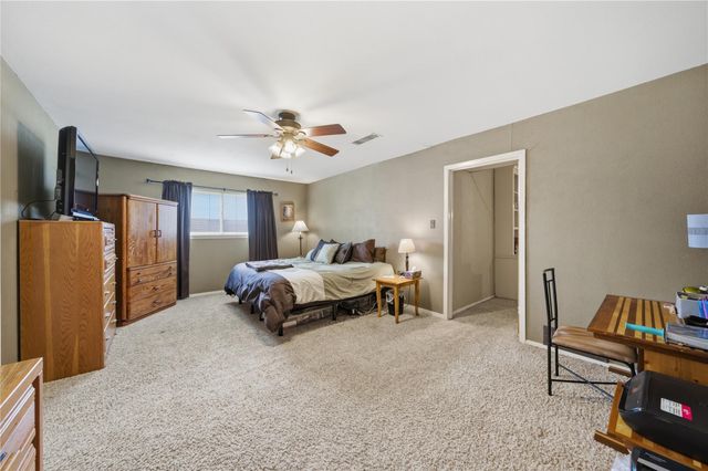 803 Stephen Court Court, Friendswood, TX 77546