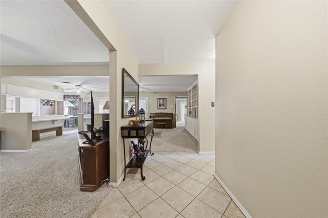 803 Stephen Court Court, Friendswood, TX 77546