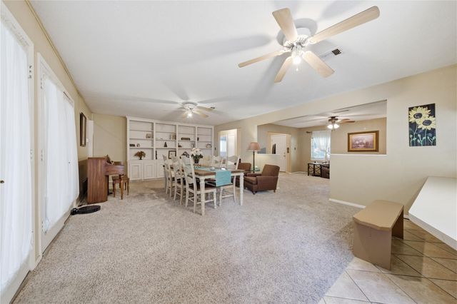 803 Stephen Court Court, Friendswood, TX 77546