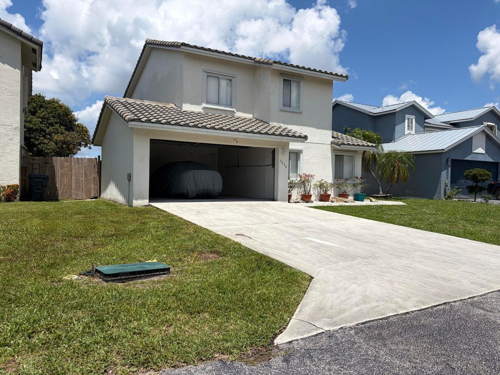 5656 Strawberry Lakes Circle, Greenacres, FL 33463