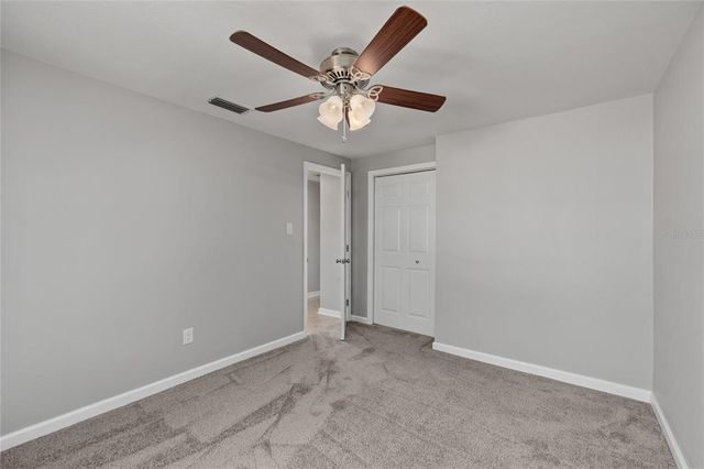 8136 HONEYBEE LANE, Tampa, FL 33635