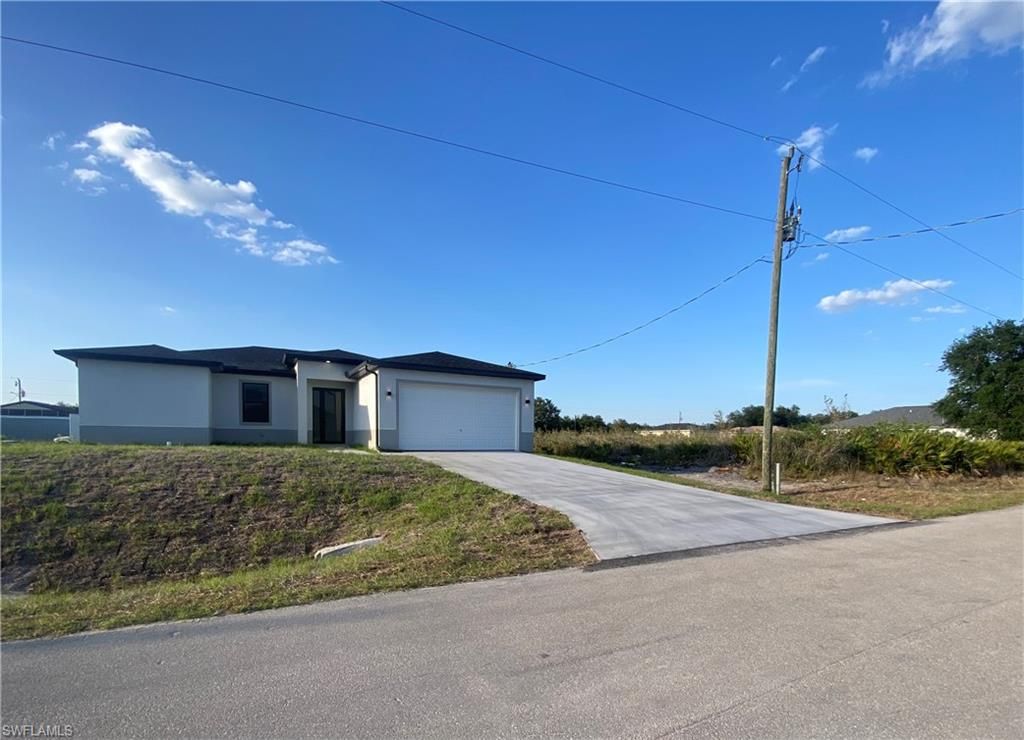 2614 71st ST W, LEHIGH ACRES, FL 33971 — photo 2