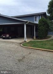 24 MAPLEWOOD, West Deptford, NJ 08066