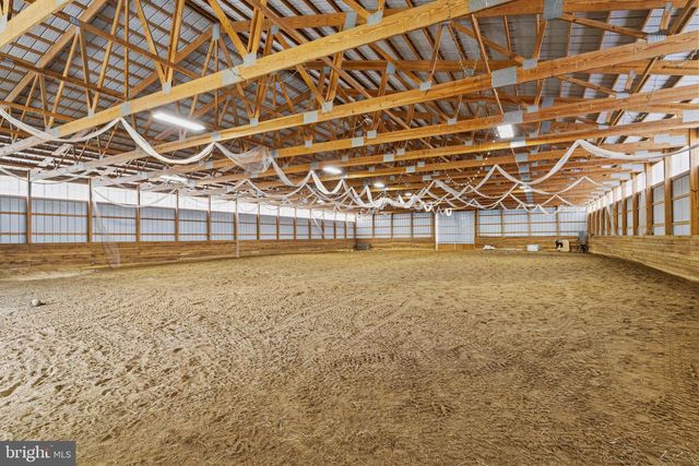 7312 OAK LN, Marshall, VA 20115