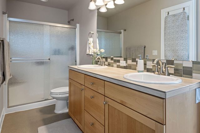61416 SE Lana Way, Bend, OR 97702