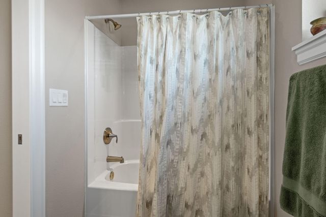 61416 SE Lana Way, Bend, OR 97702