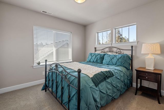 61416 SE Lana Way, Bend, OR 97702