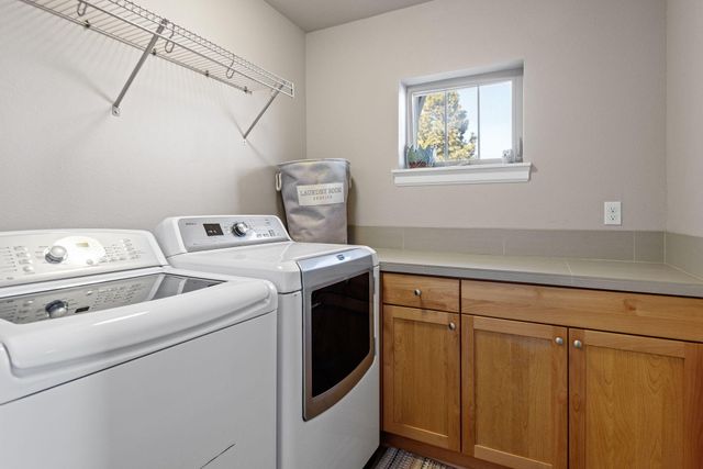 61416 SE Lana Way, Bend, OR 97702