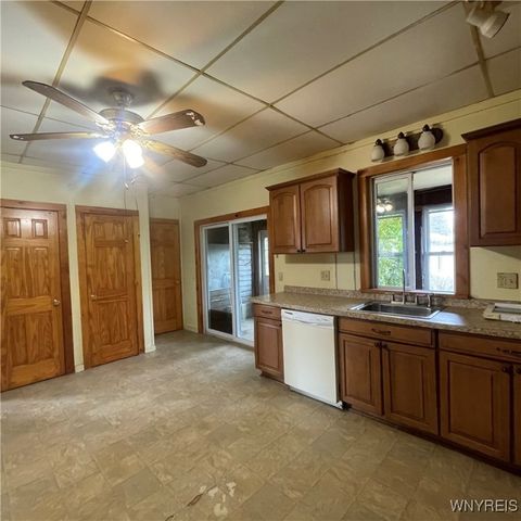 14013 West County House Rd., Albion, NY 14411