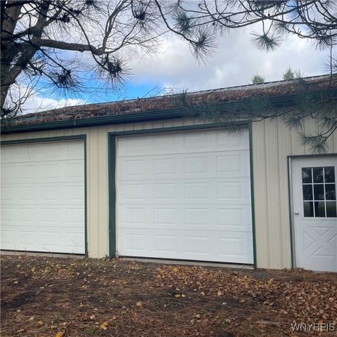 14013 West County House Rd., Albion, NY 14411